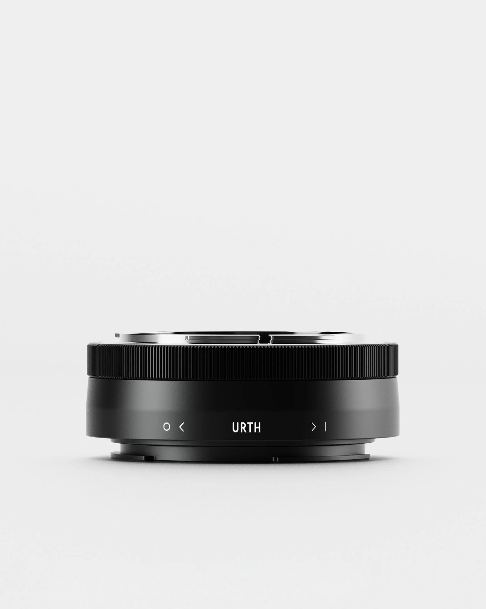 Canon FD Lens Mount to Canon RF Camera Mount