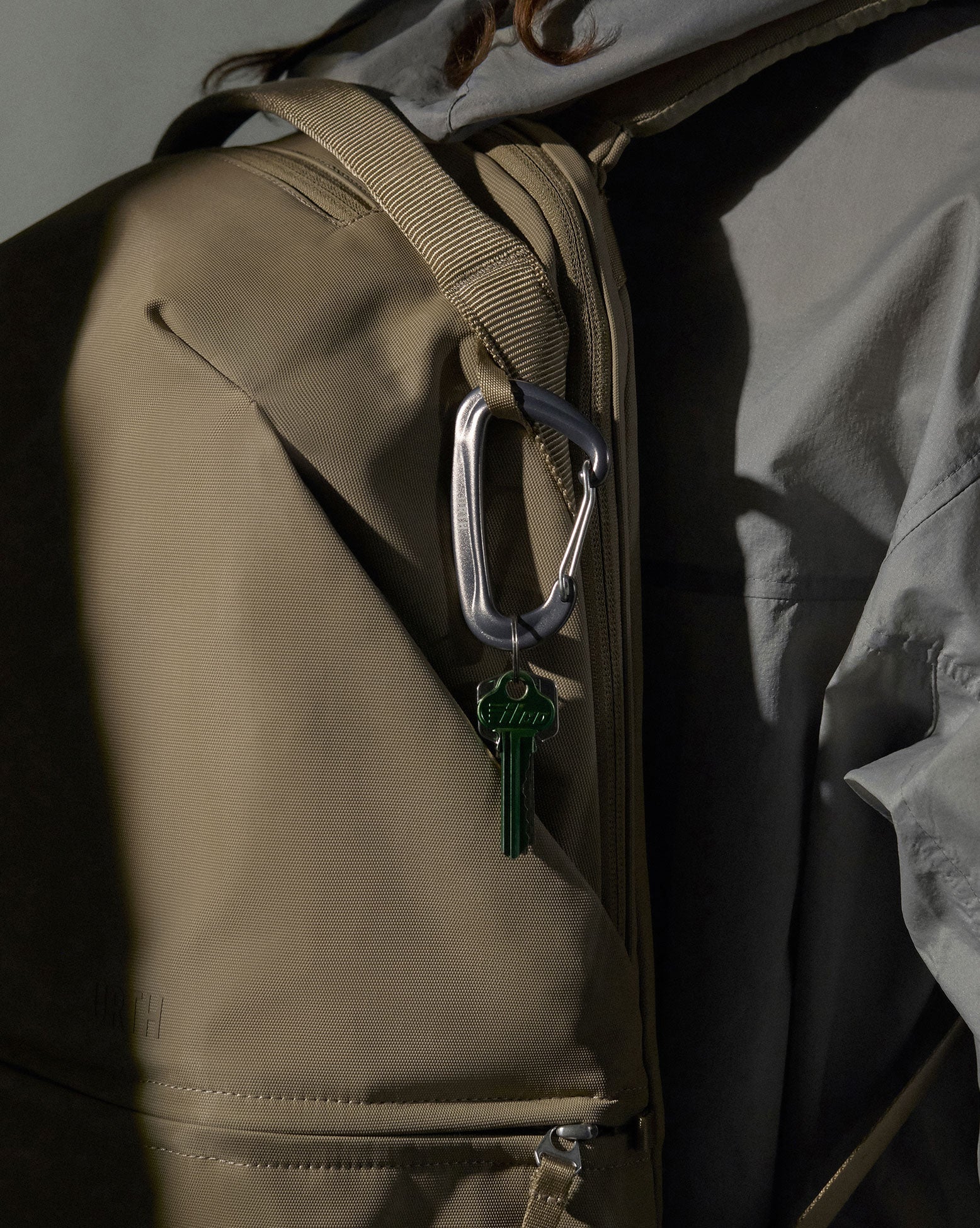Carabiner - Image 4